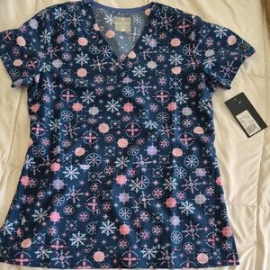 NWT Med Couture Scrub Top S